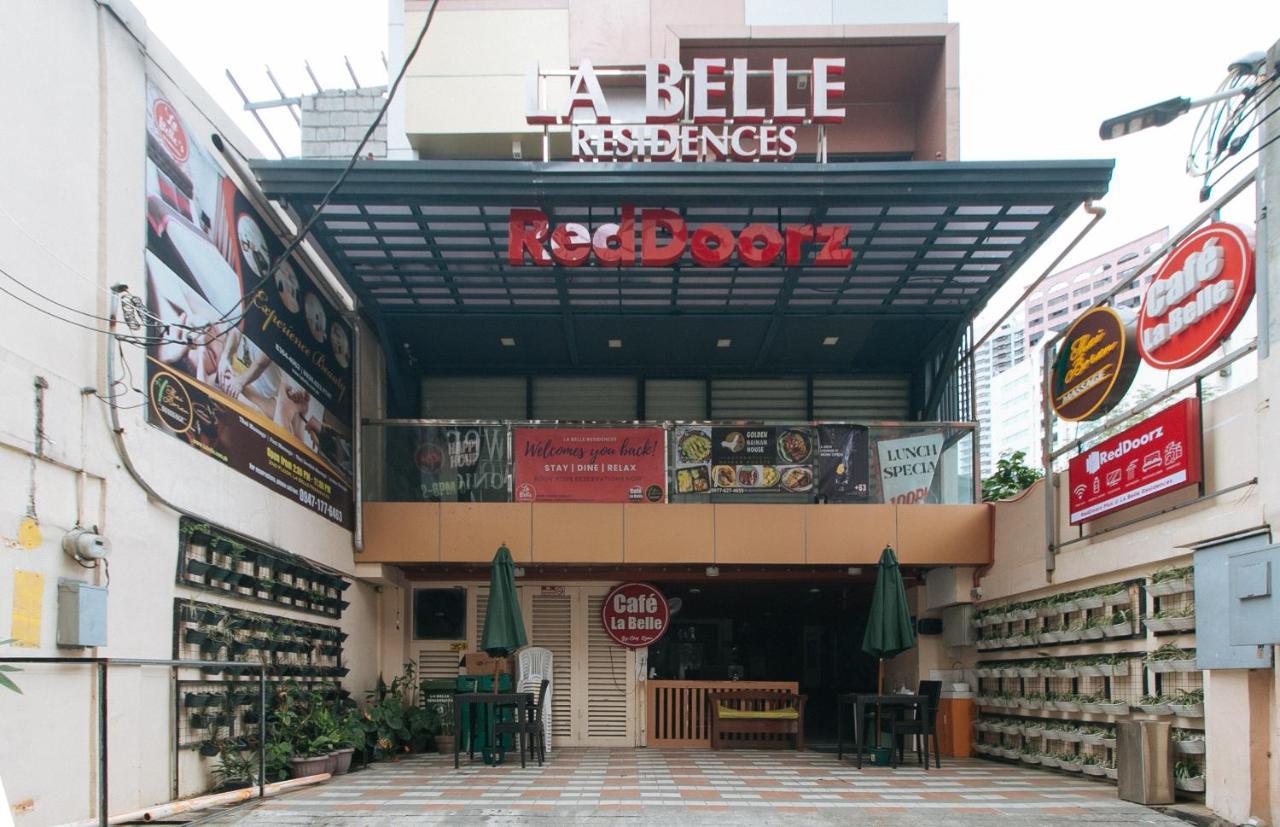 Reddoorz Plus At La Belle Residences Makati City Exterior photo