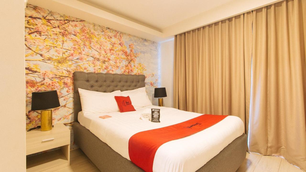 Reddoorz Plus At La Belle Residences Makati City Exterior photo